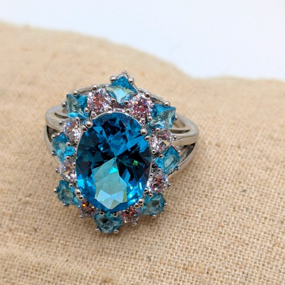 Swiss Blue Topaz Cluster Solitaire Halo Ring Sterling Silver Statement Ring
